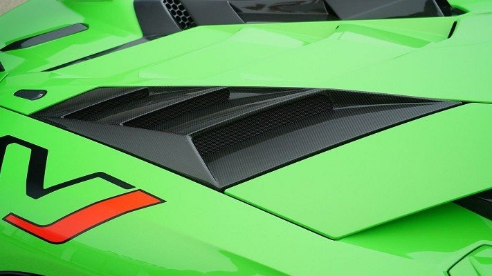 Photo of Novitec SIDE-AIR-INTAKE for the Lamborghini Aventador SVJ - Image 2